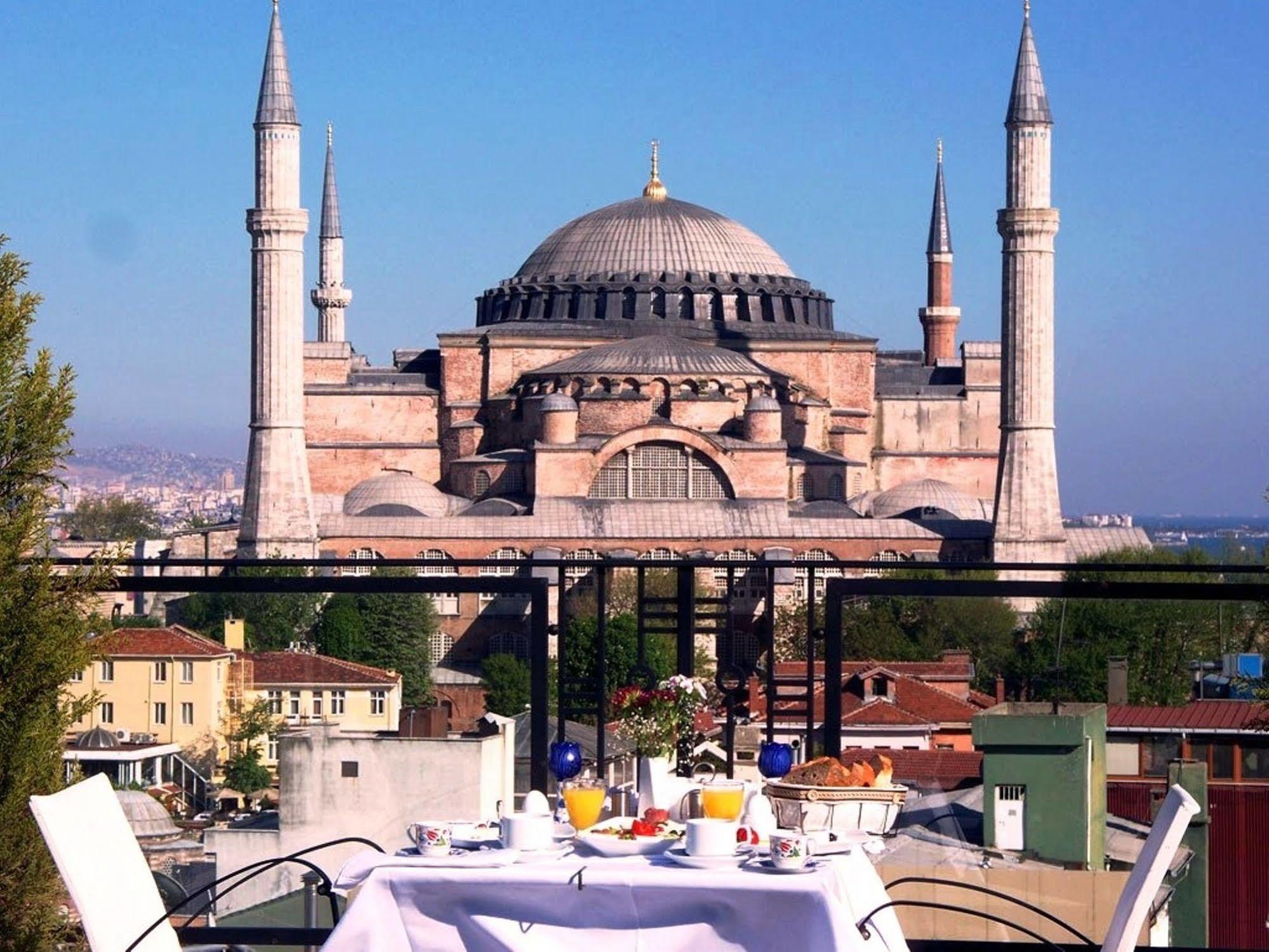 Agora Life Hotel - Special Class Istanbul Ngoại thất bức ảnh